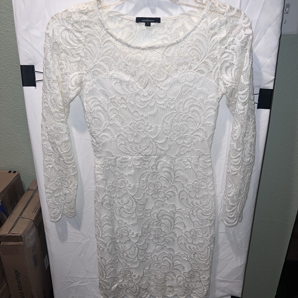Ambiance Dress Juniors S White Lace Floral Long Sleeve Sheath Bodycon Lined